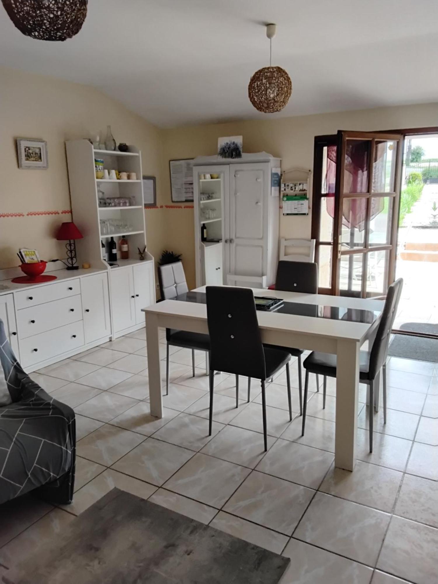 Gite Du Grand-Pas Doulezon Dış mekan fotoğraf